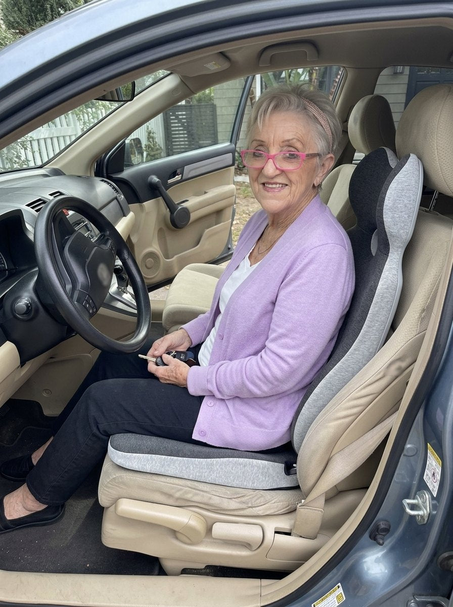 A CELINVA customer sitting on the cushion in the car